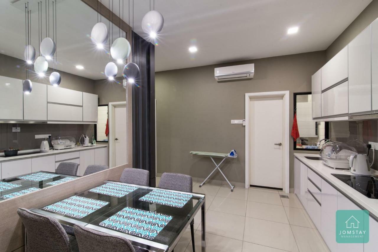 Jomstay Majestic Premier Suites Ipoh Town Ngoại thất bức ảnh